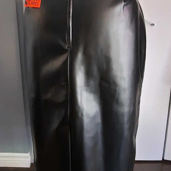 Pin up girl 4x pleather wiggle skirt - Picture 3 of 3